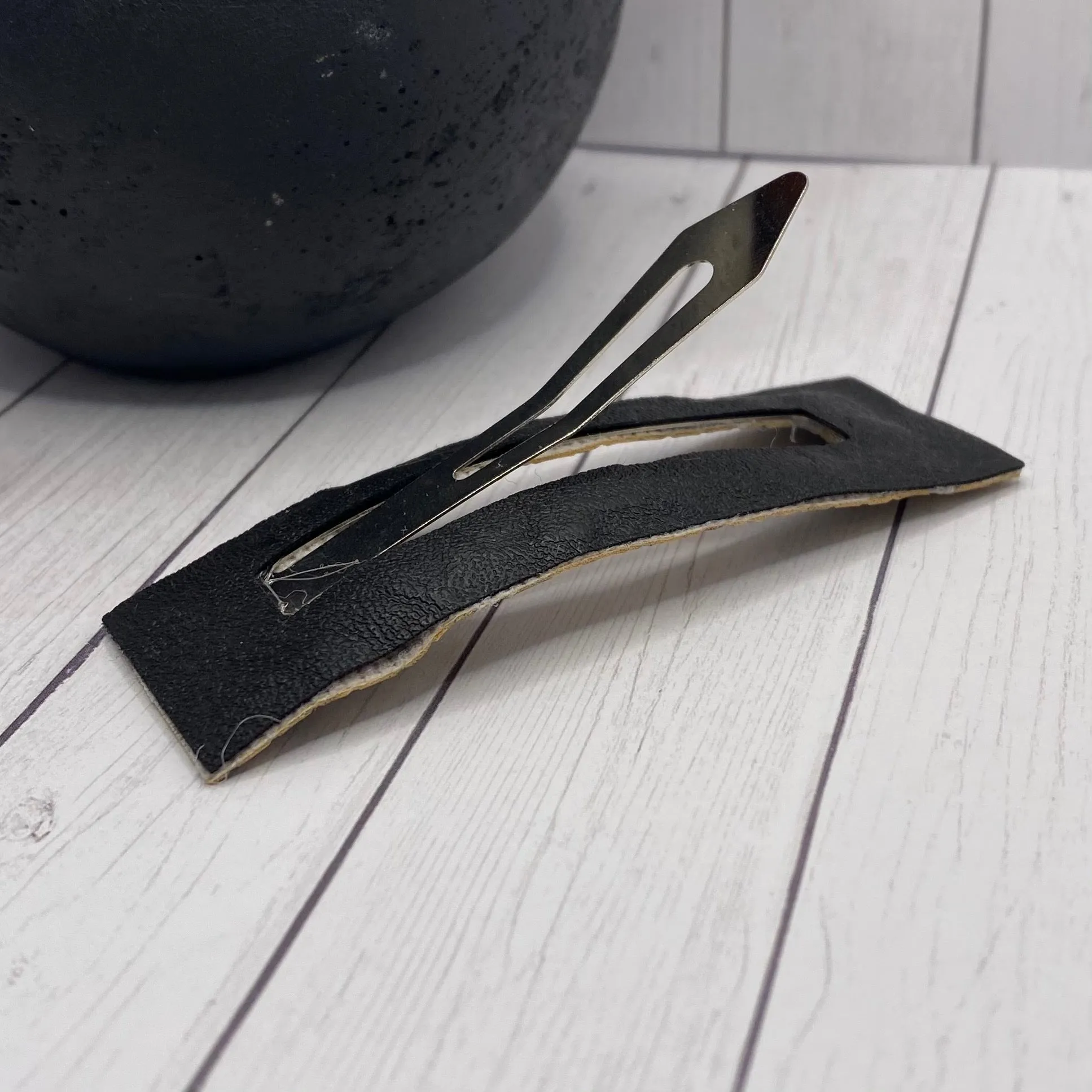 3.25” Tan and Black Snakeskin Rectangle Snap Clip