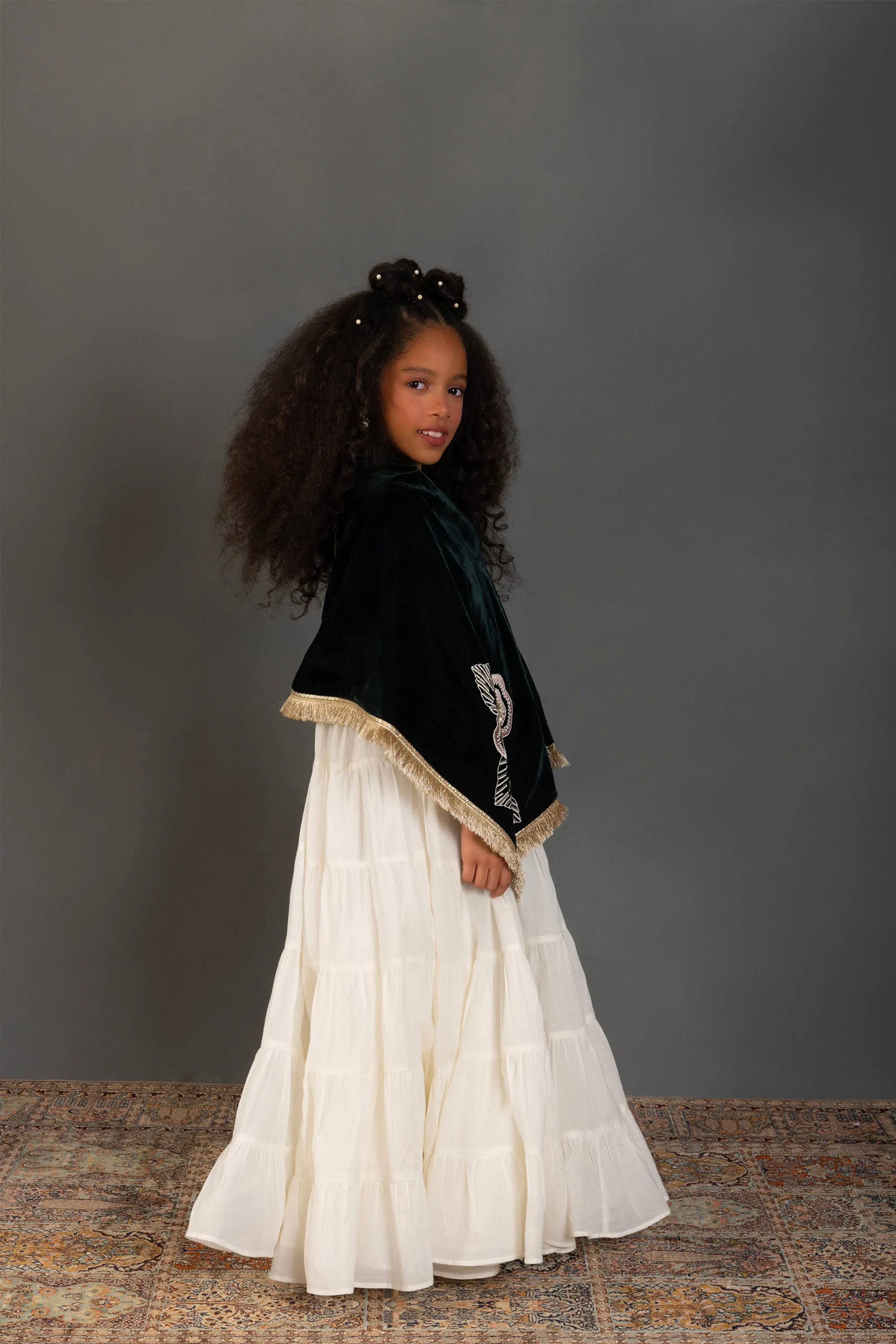 Green Velvet Shawl with Jalabiya