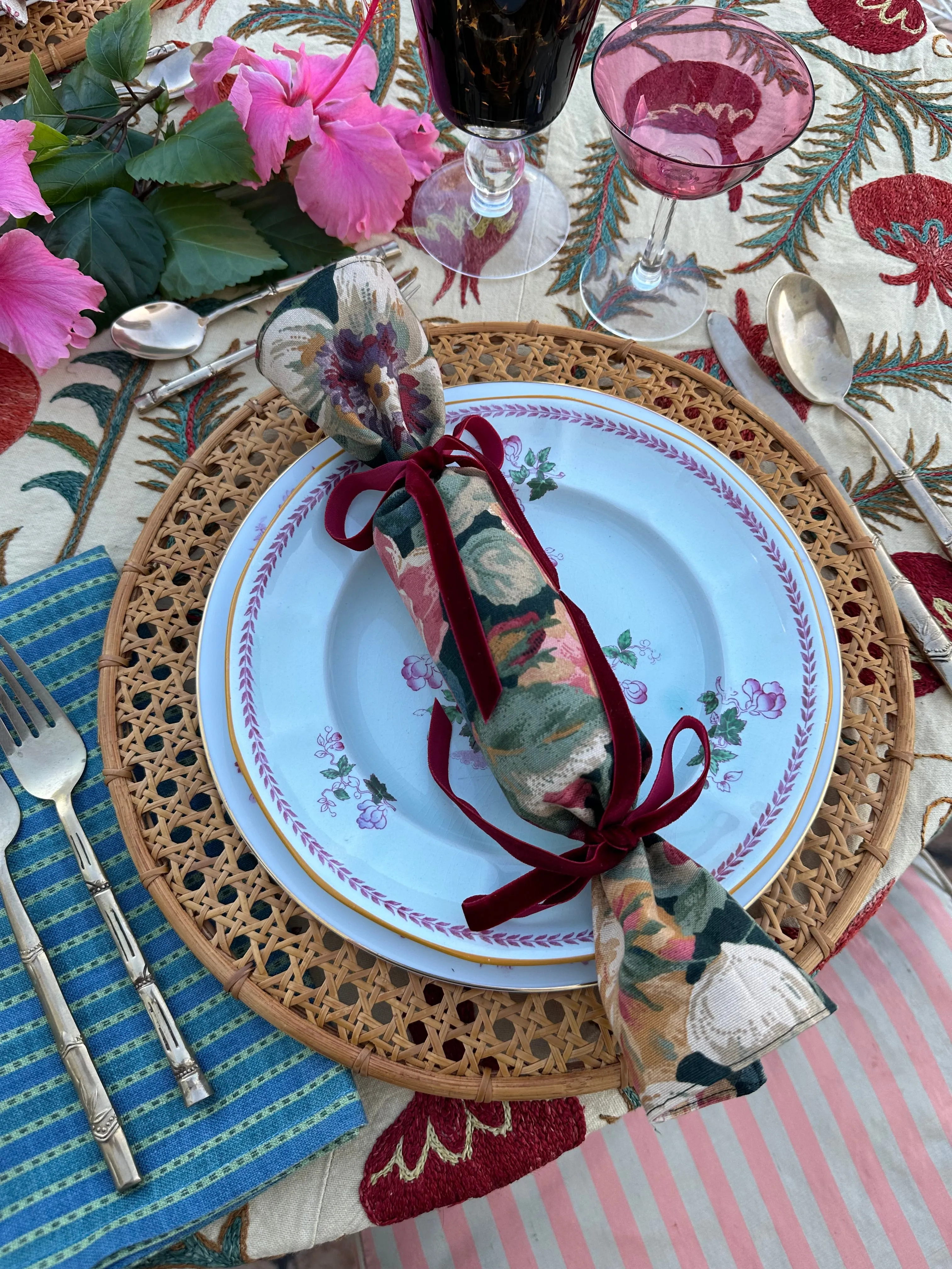 Party Popper/Holiday Cracker - Vintage Floral Chintz Merlot Velvet Bows